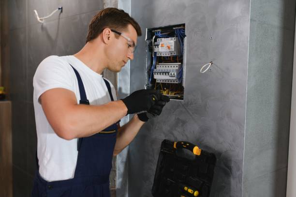 Best Electrical Contractors for Businesses  in Fruitville, FL