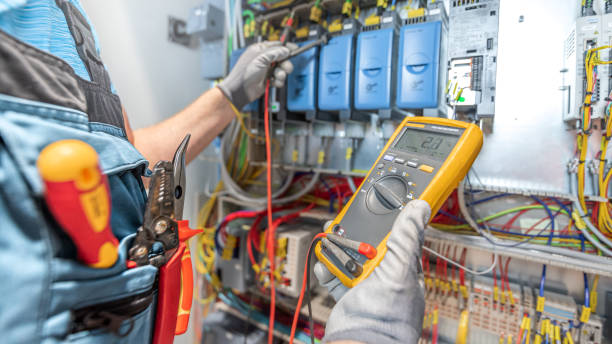 Best Emergency Electrician Near Me  in Fruitville, FL